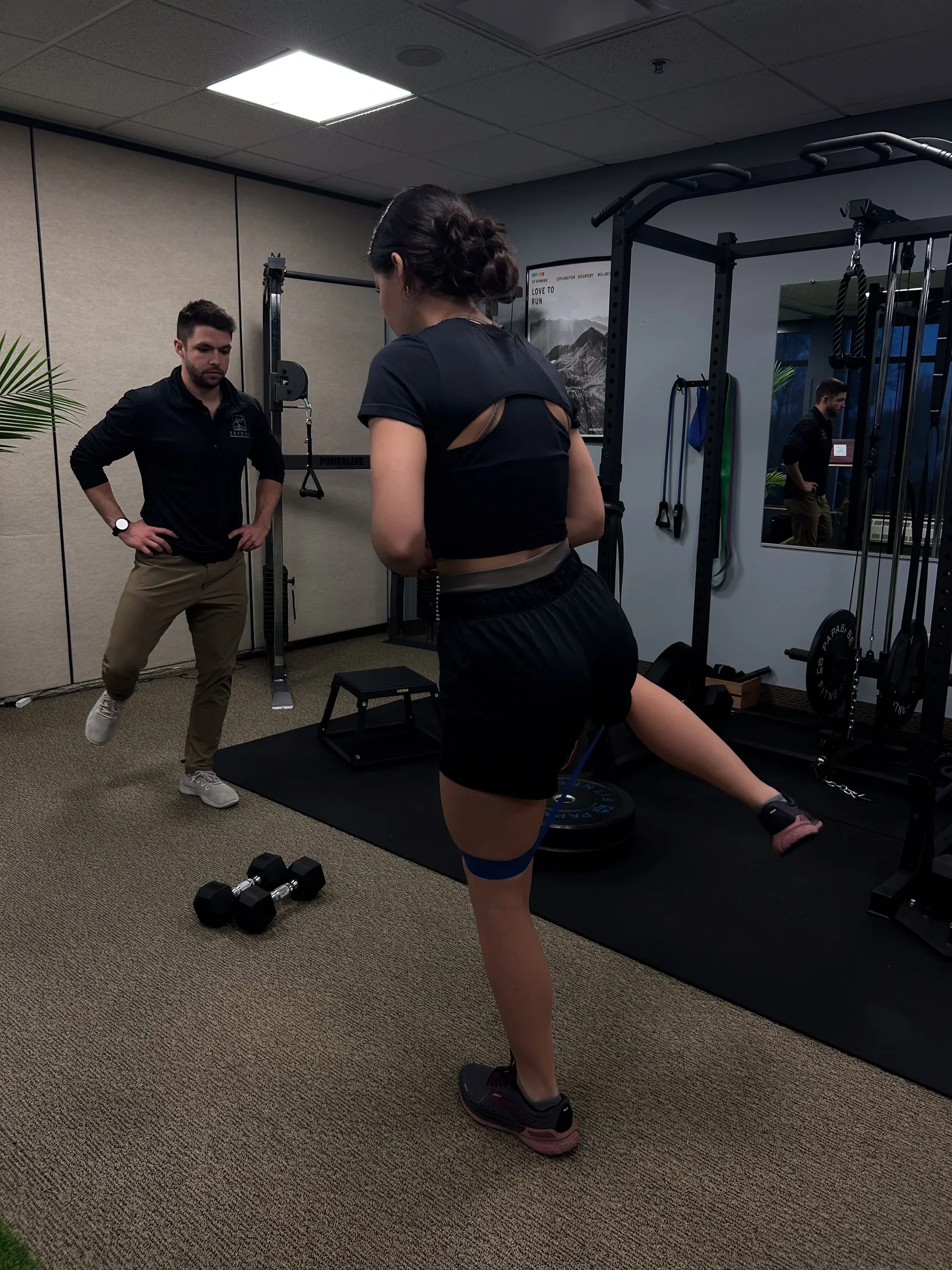 Pain vs. Soreness: How to Know When You Should Keep Training and When to Back Off